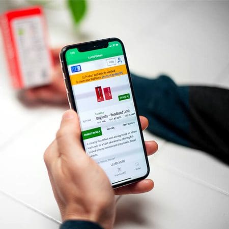 kurvana-customer-scanning-id | Kurvana | Curated for years. Experienced in moments.